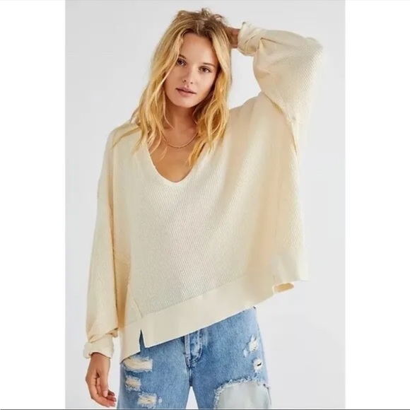 Free People Santa Clara Thermal Slouchy Long Sleeves in Cream Size Medium - Picture 2 of 3